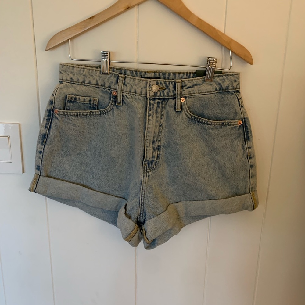 Wild Fable Denim Mom Shorts Size 8 NWT